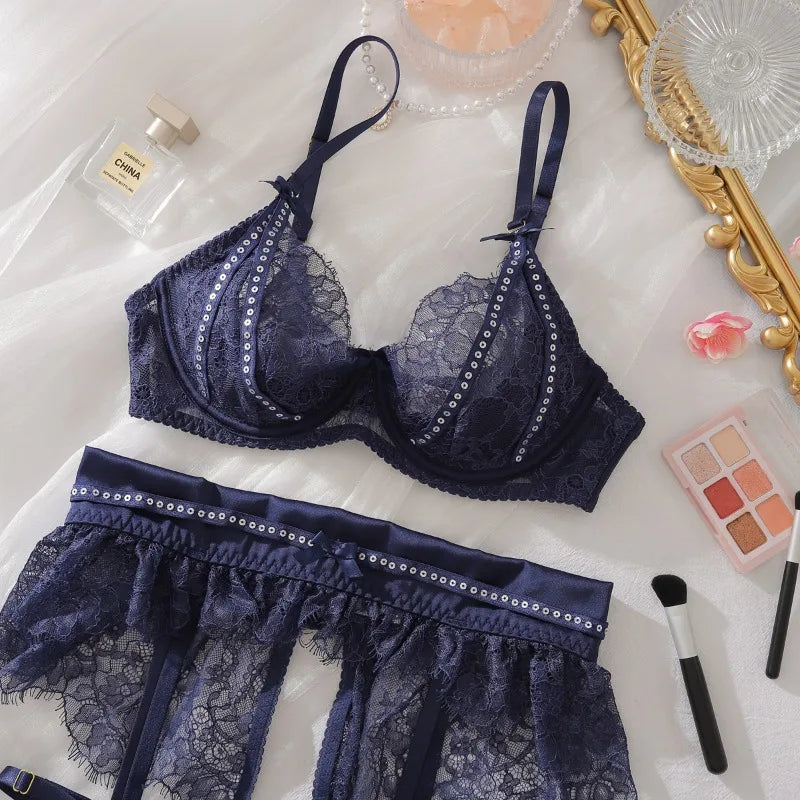 Toucheart Sexy Lingerie Suit for Women Lace Hollow Out See-through Underwear 4-piece Set Solid Color Sexy Garters Underwear Suit